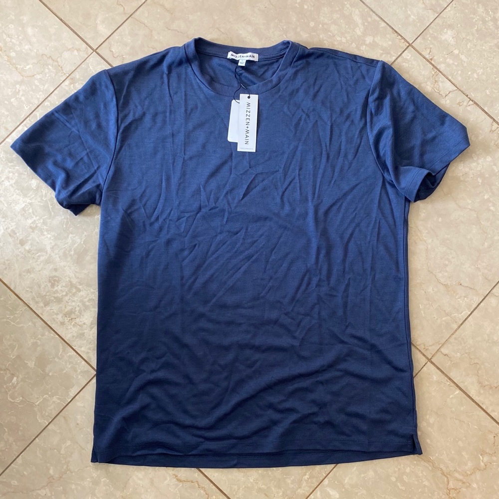 Men’s performance T-shirt